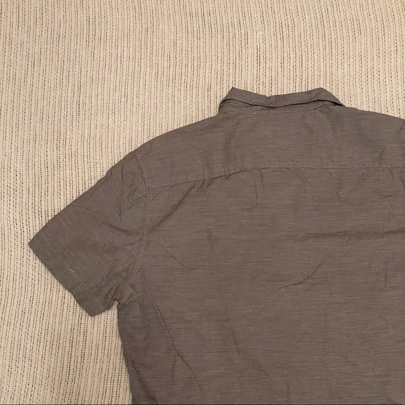 Forever 21 casual button- up shirt mens size L - Picture 10 of 13